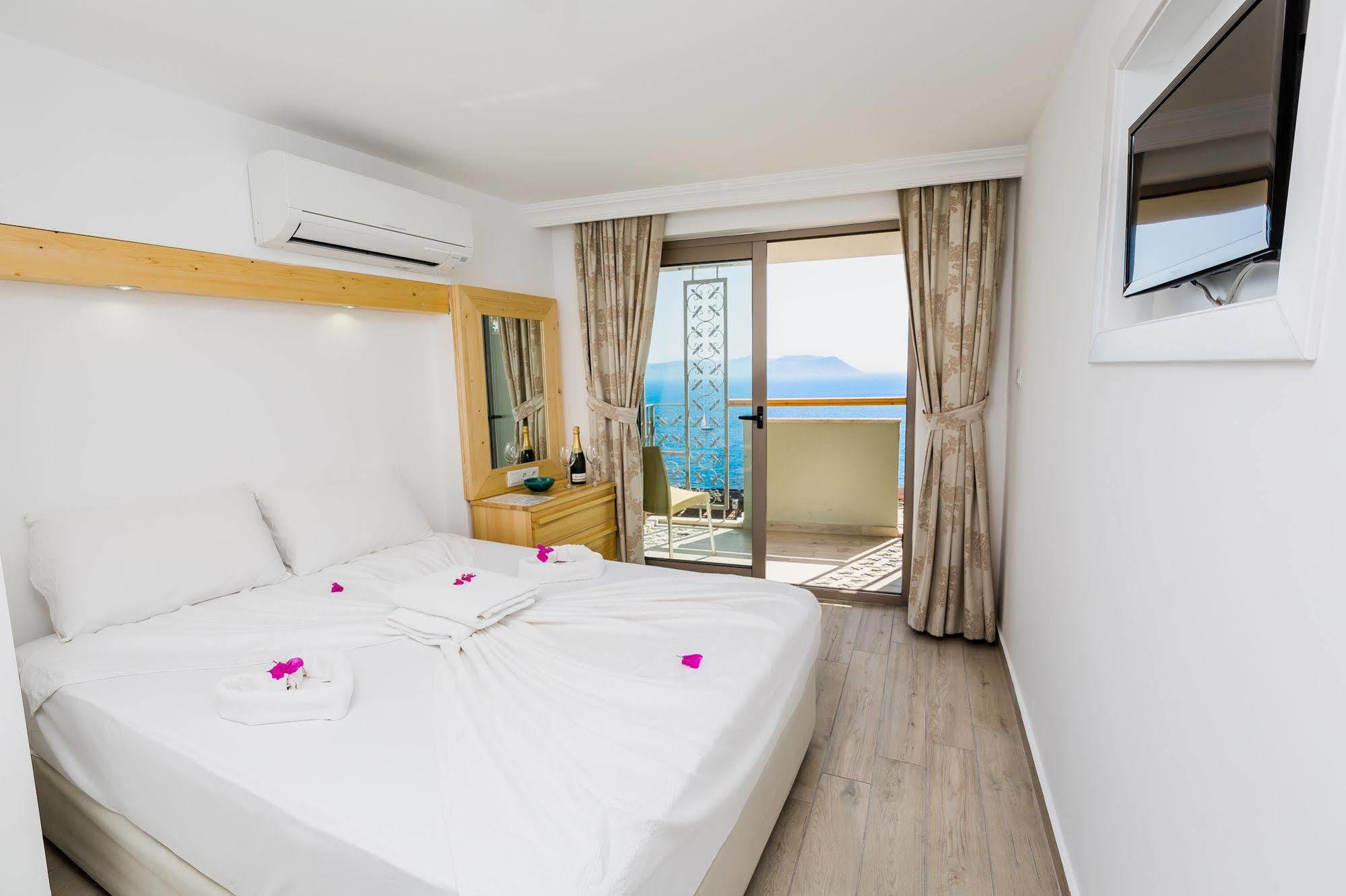 Defne Hotel Kas Exterior photo